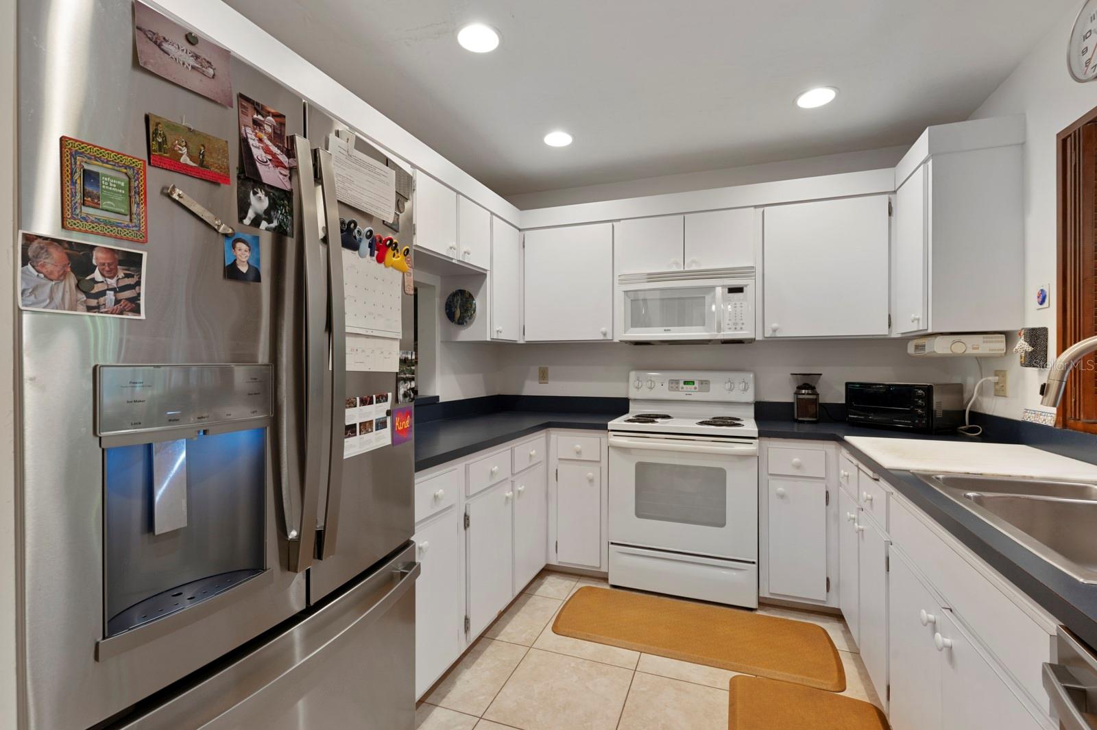 PELICAN COVE III - Residential