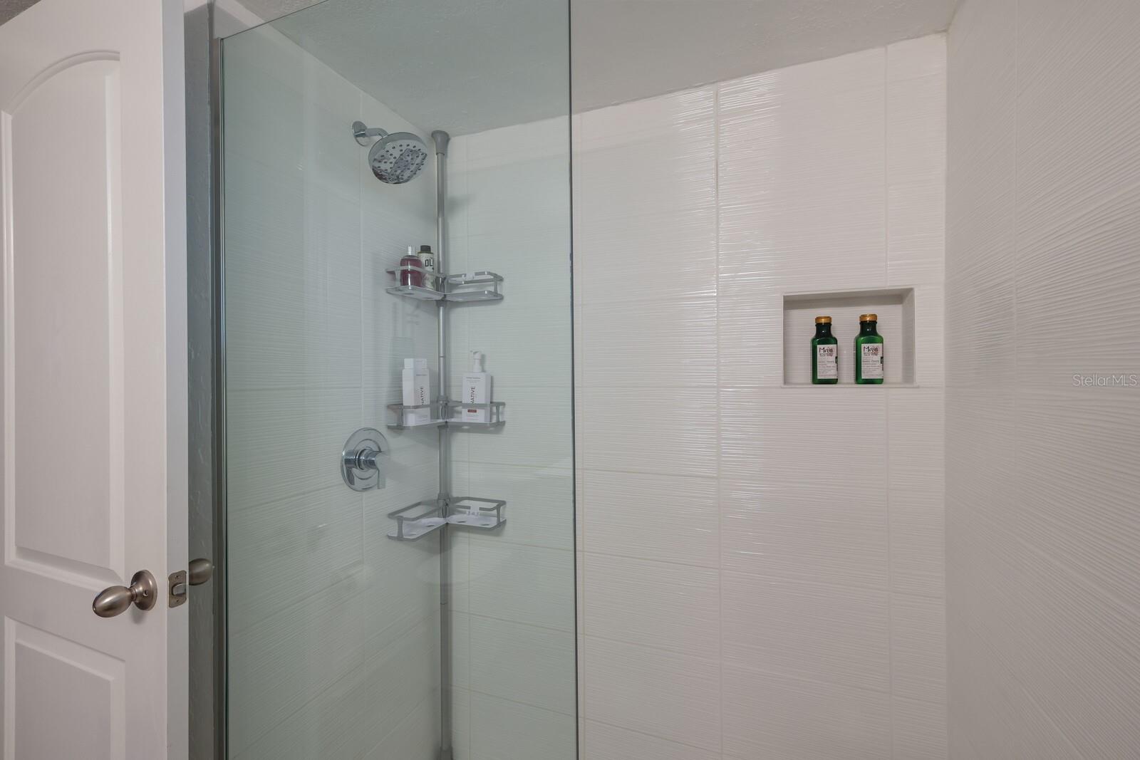 SUNLAND APTS - Residential