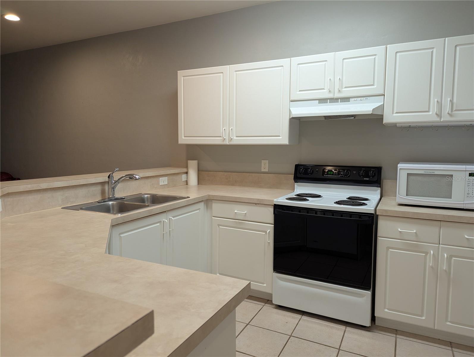 13200 W NEWBERRY ROAD P87