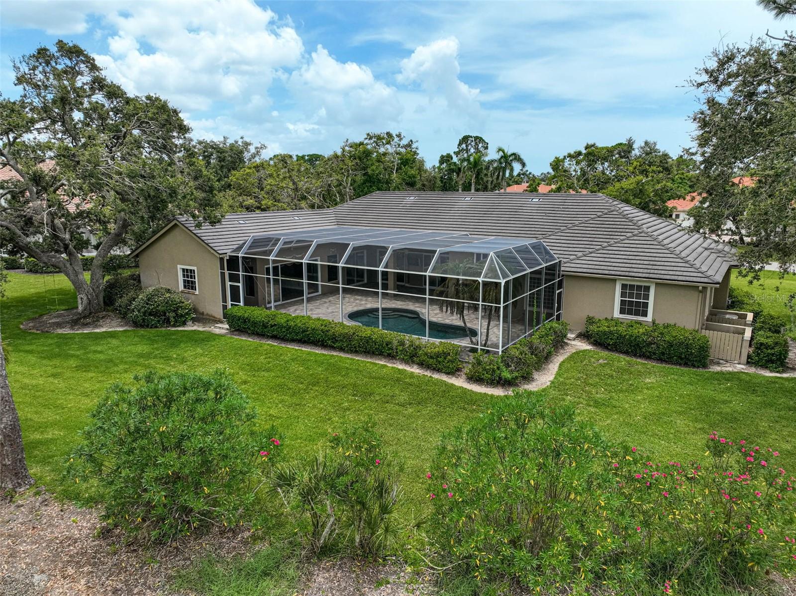 OAKS 2 PH 2 - Residential Lease