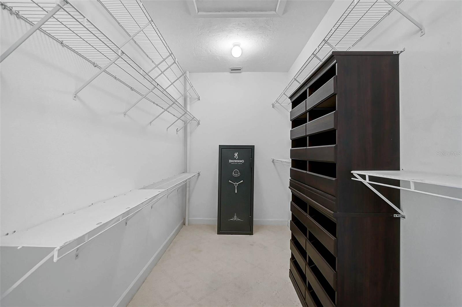 OAKS 2 PH 2 - Residential Lease