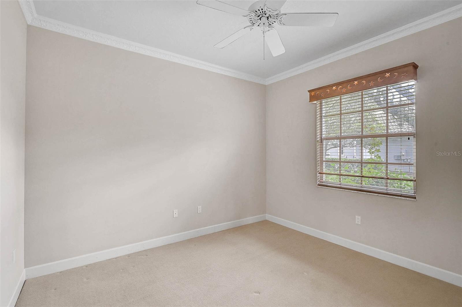 OAKS 2 PH 2 - Residential Lease