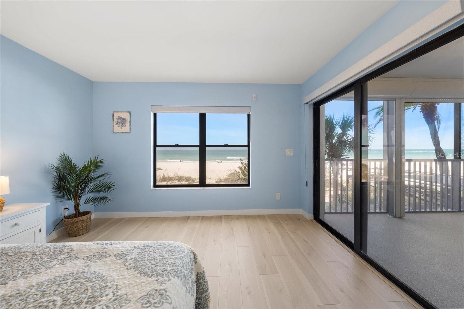 REFLECTIONS ON THE GULF CONDO - Residential