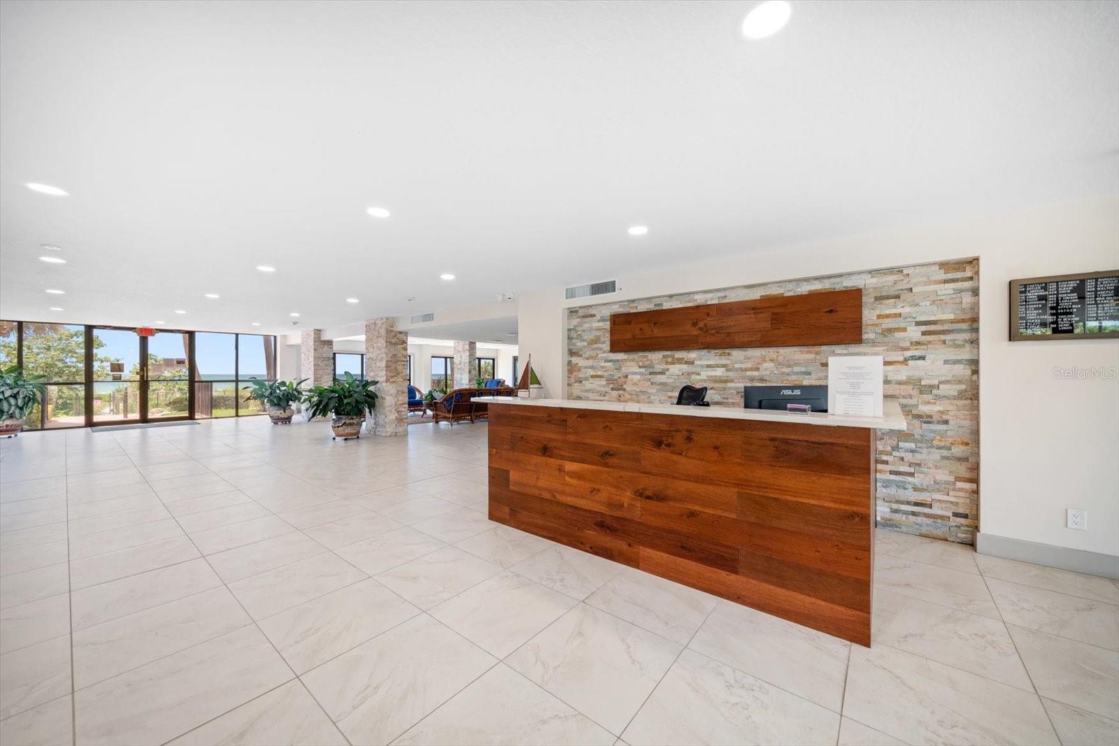REFLECTIONS ON THE GULF CONDO - Residential