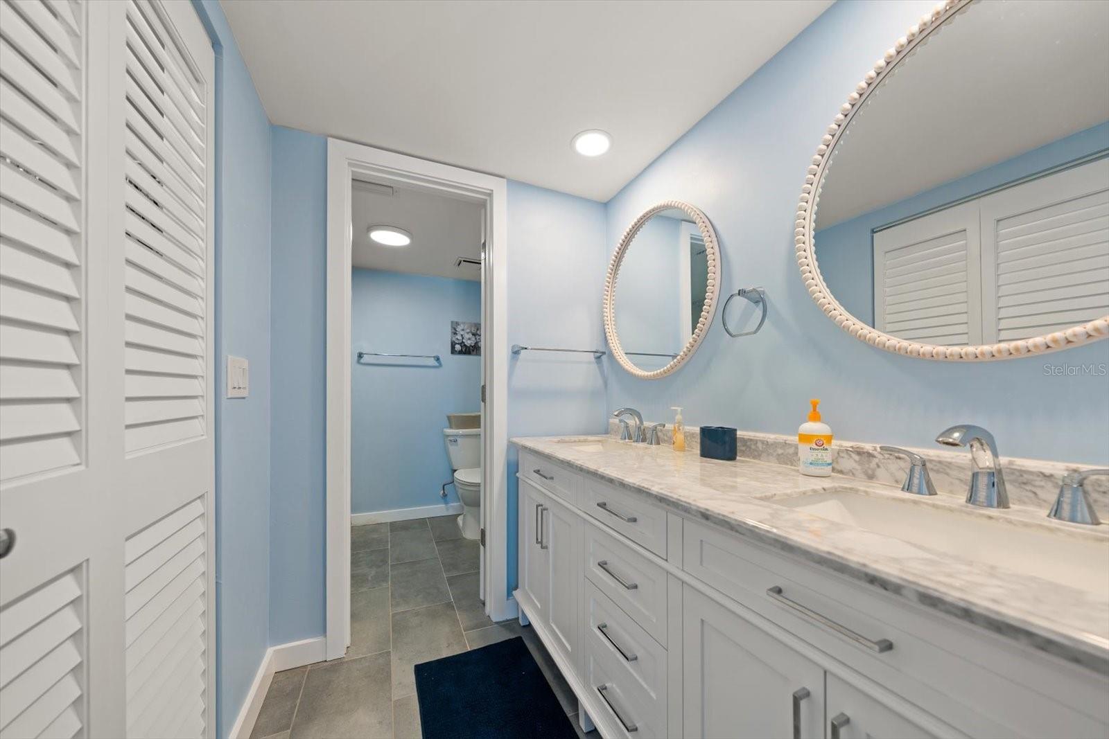 REFLECTIONS ON THE GULF CONDO - Residential