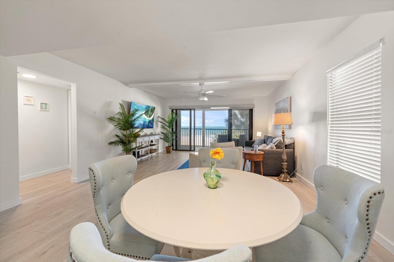 REFLECTIONS ON THE GULF CONDO - Residential