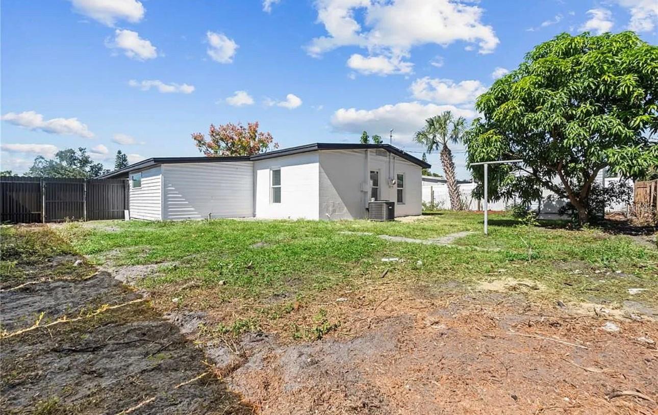5101 TOWN N COUNTRY BOULEVARD