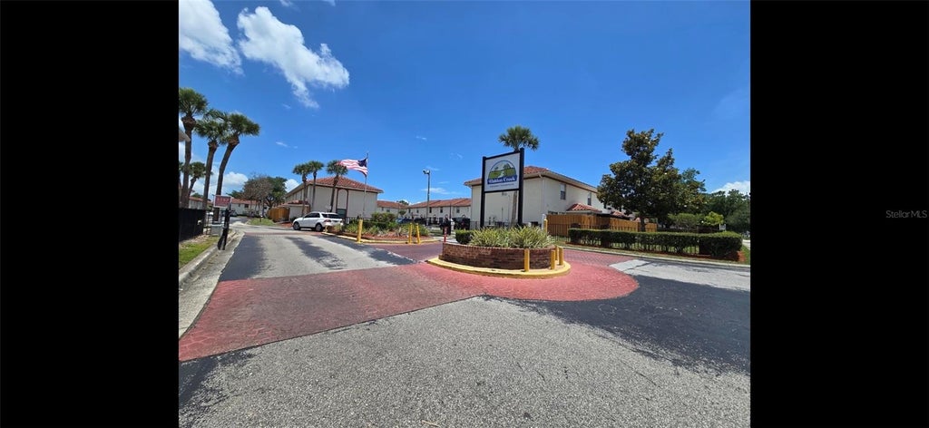 Photo of 1611 Shady Ridge Court #260, Orlando, FL 32807 (MLS # O6448973)