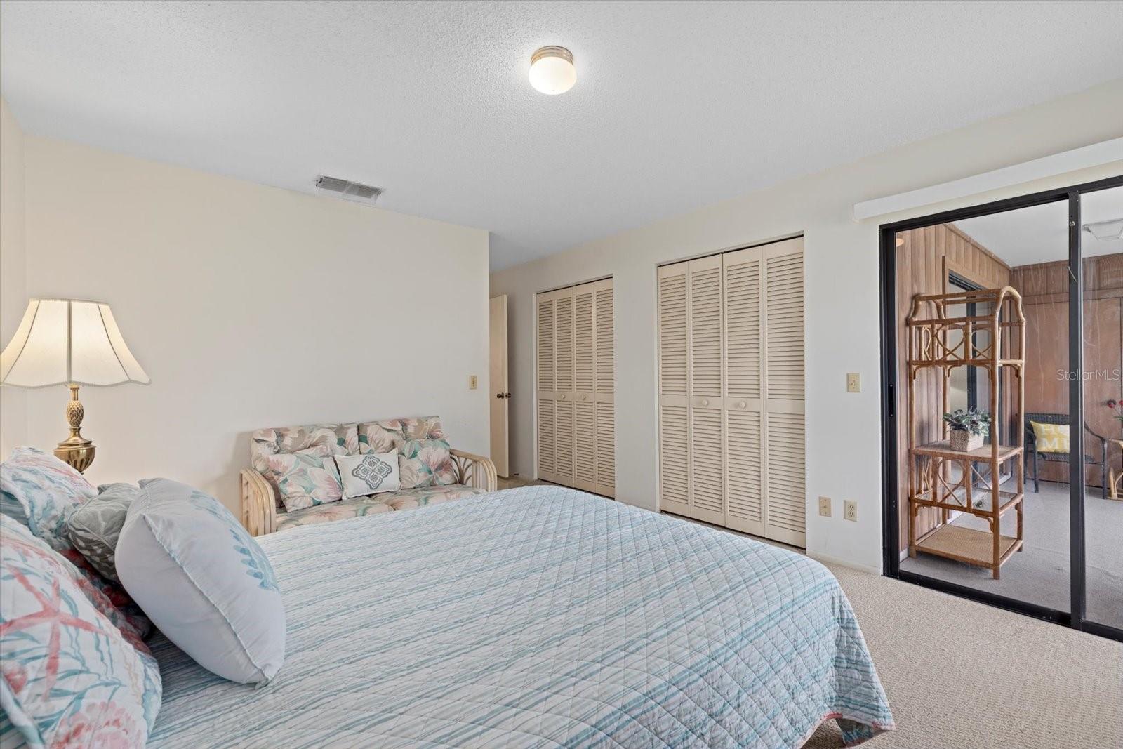 CURRY COVE - Residential