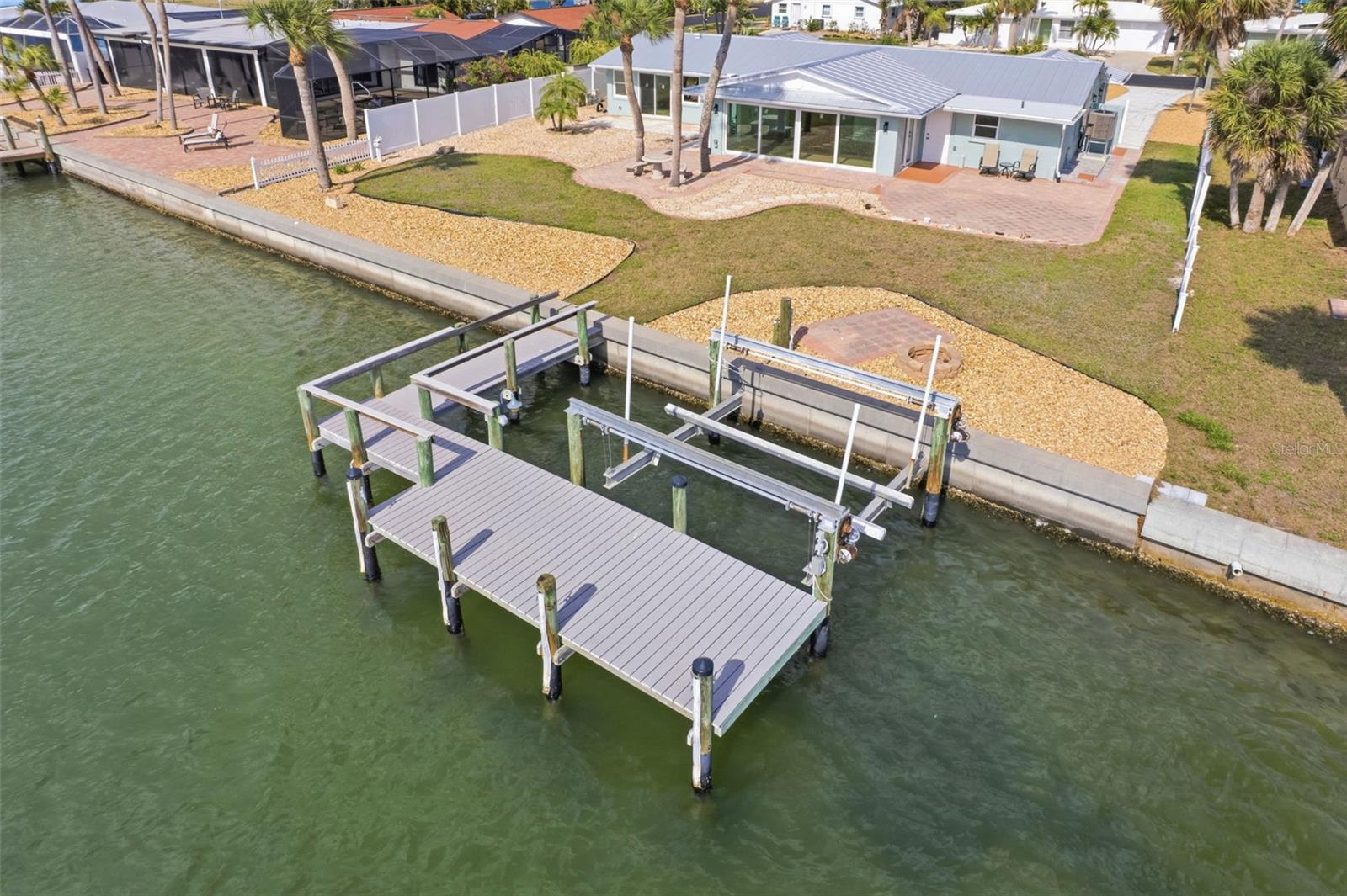 POINT PINES - Residential