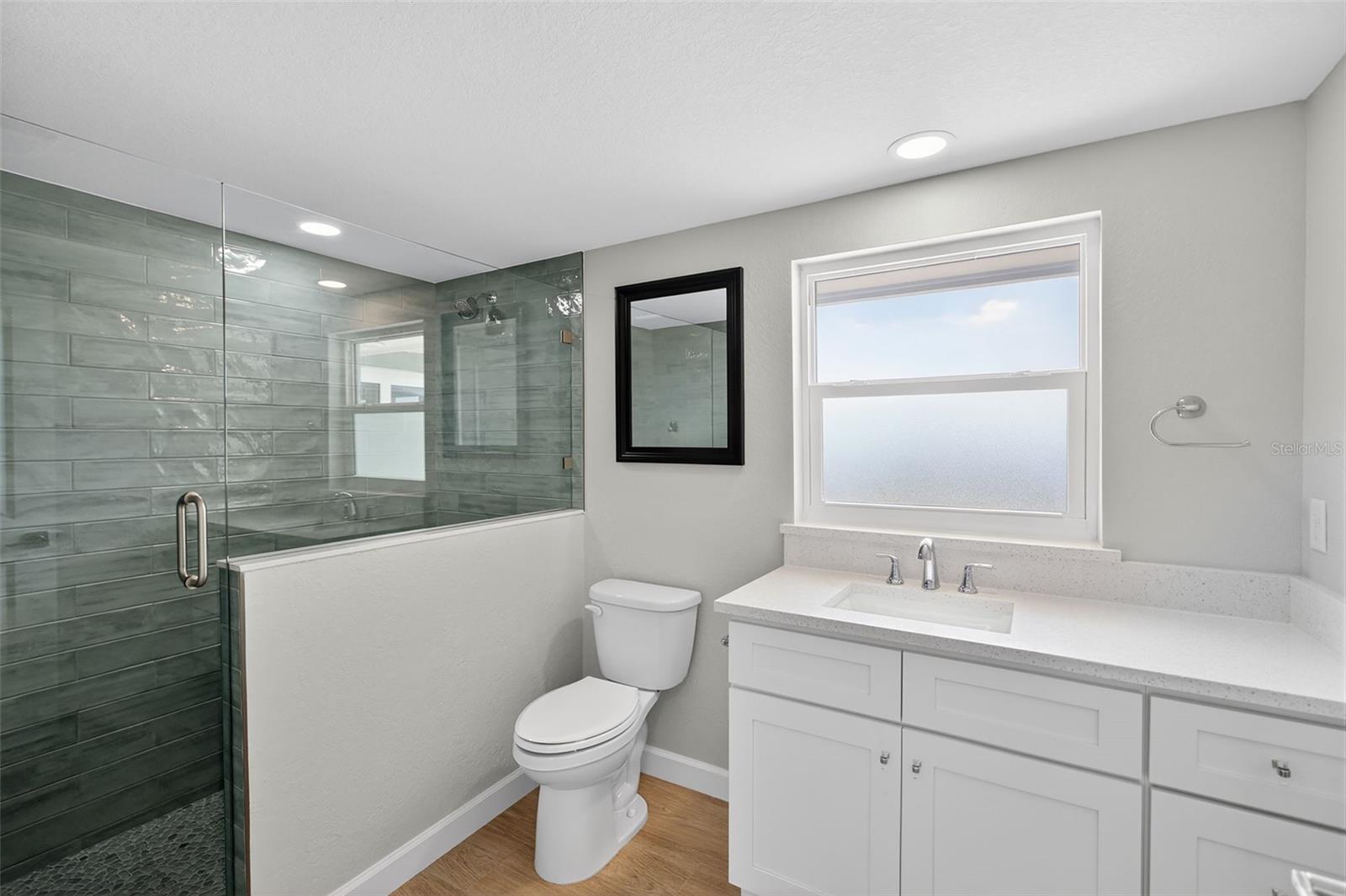 POINT PINES - Residential