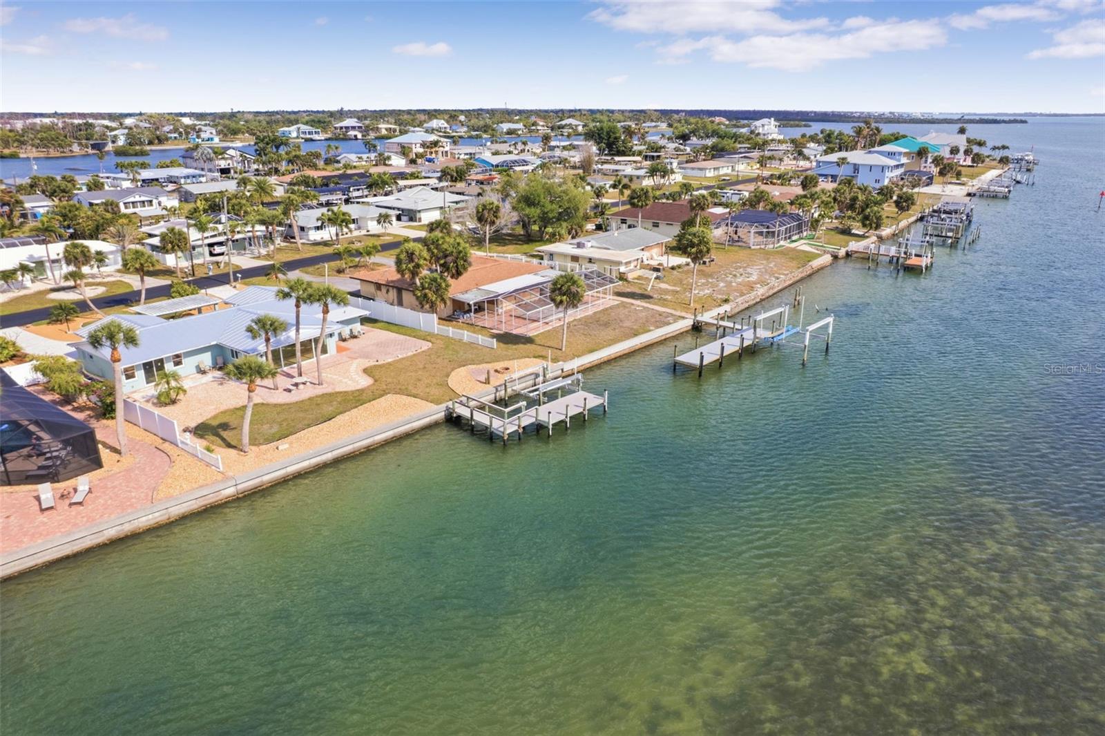 POINT PINES - Residential