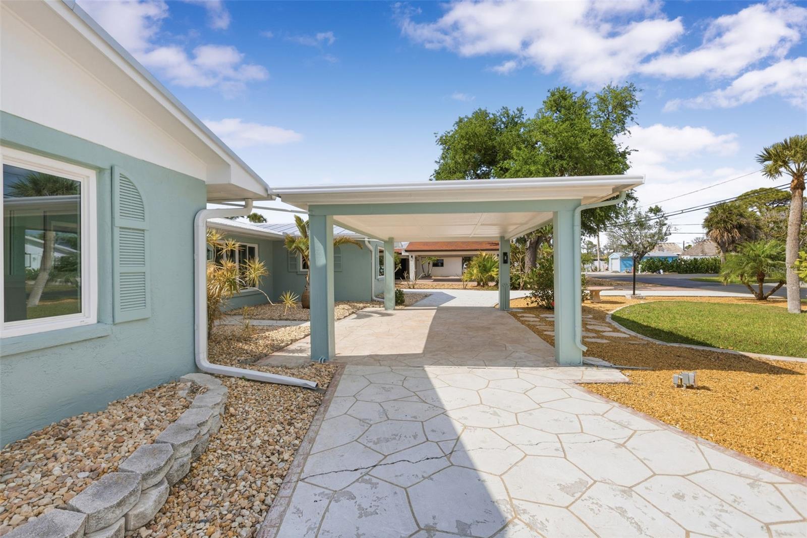 POINT PINES - Residential