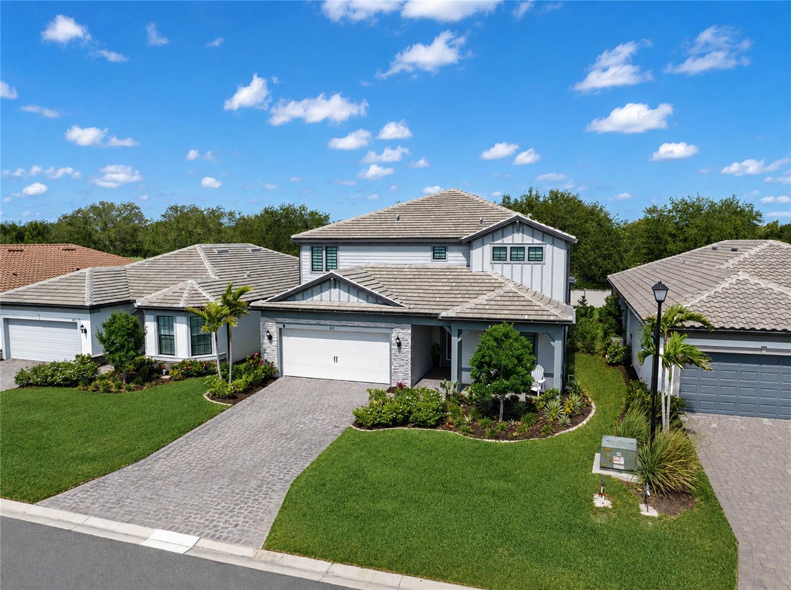 MAGNOLIA RANCH - Residential