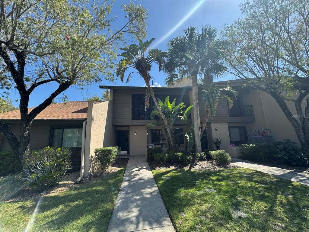 Photo of 950 Sunridge Drive #G4, Sarasota, FL 34234 (MLS # A4685593)