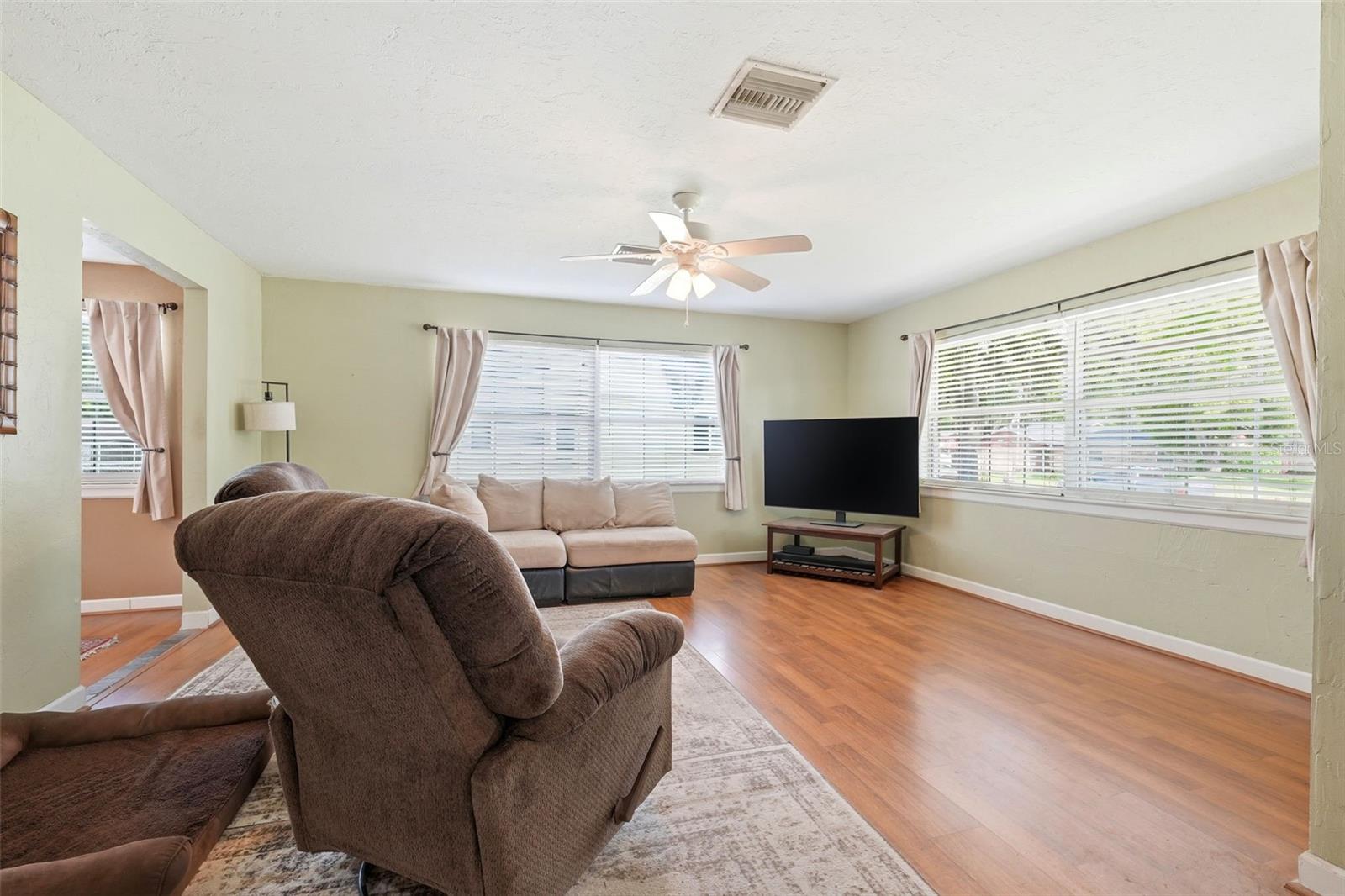 GOLDEN HEIGHTS 2ND ADD SUB - Residential