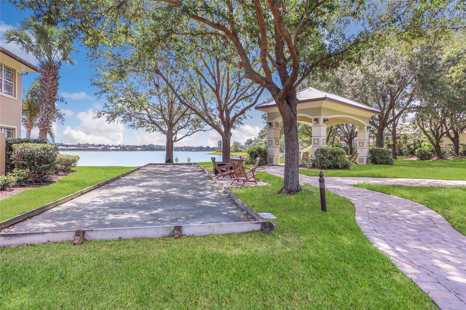 THE MOORINGS AT EDGEWATER - Residential