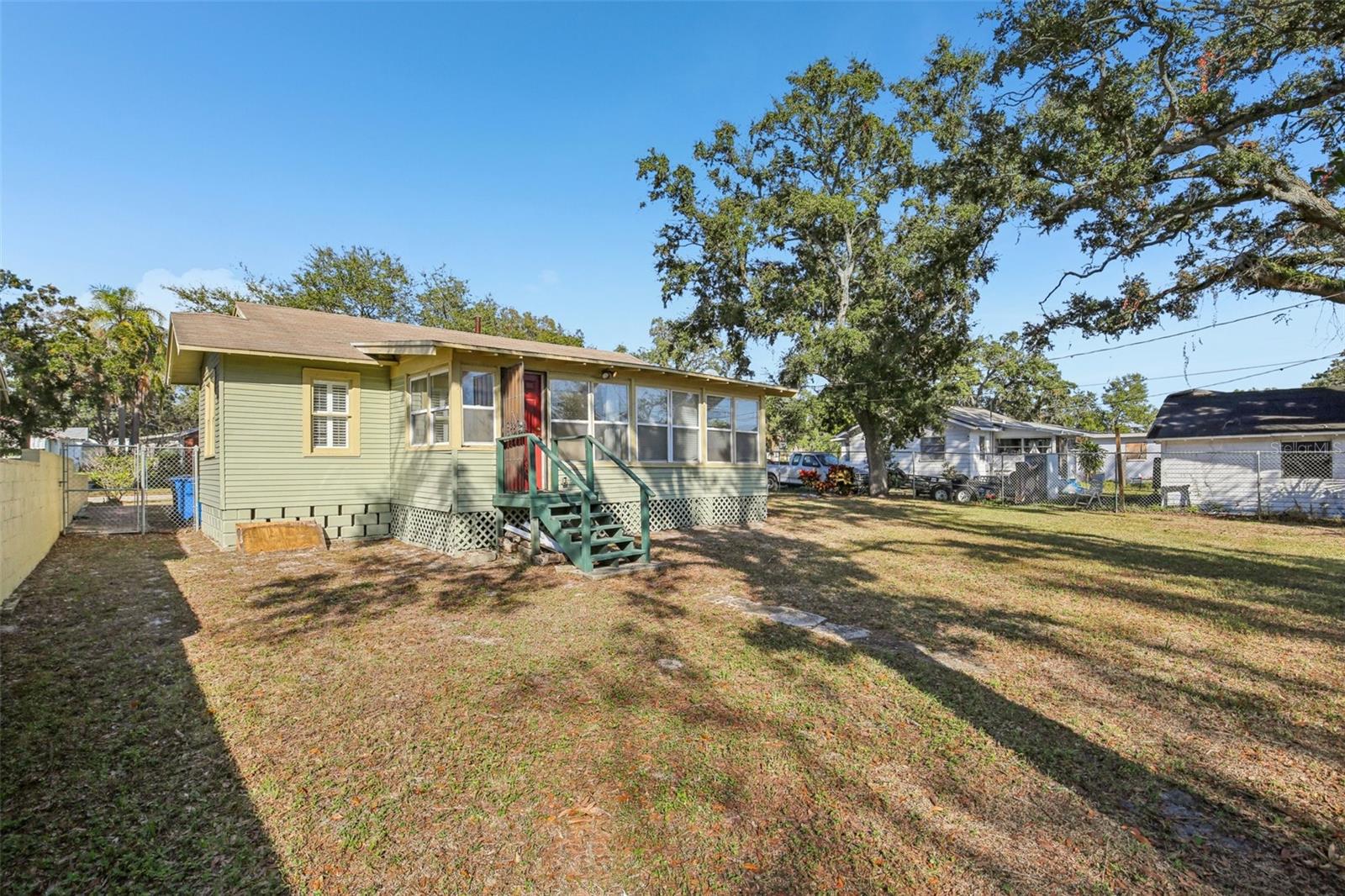 PECAN HIGHLANDS - Residential