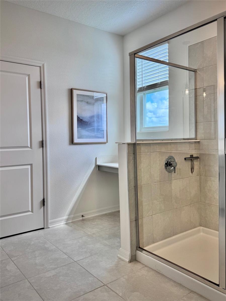 GOLDEN ORCHARD - Residential