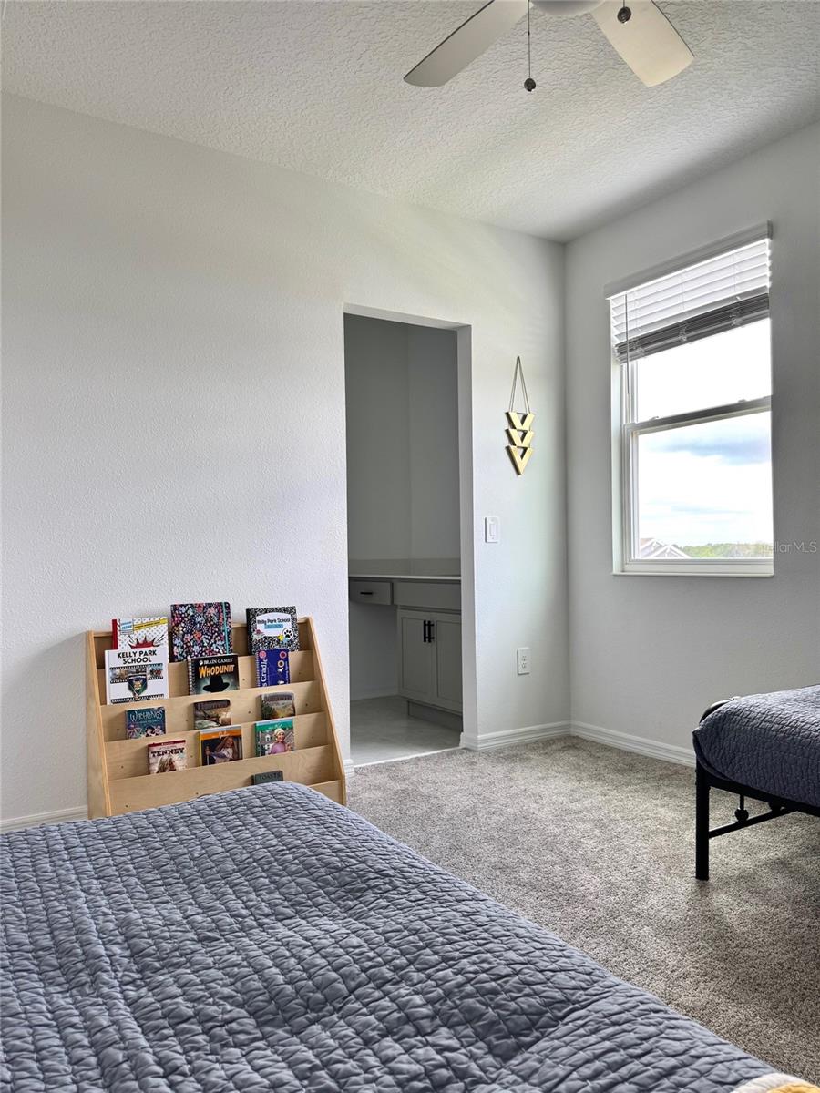 GOLDEN ORCHARD - Residential