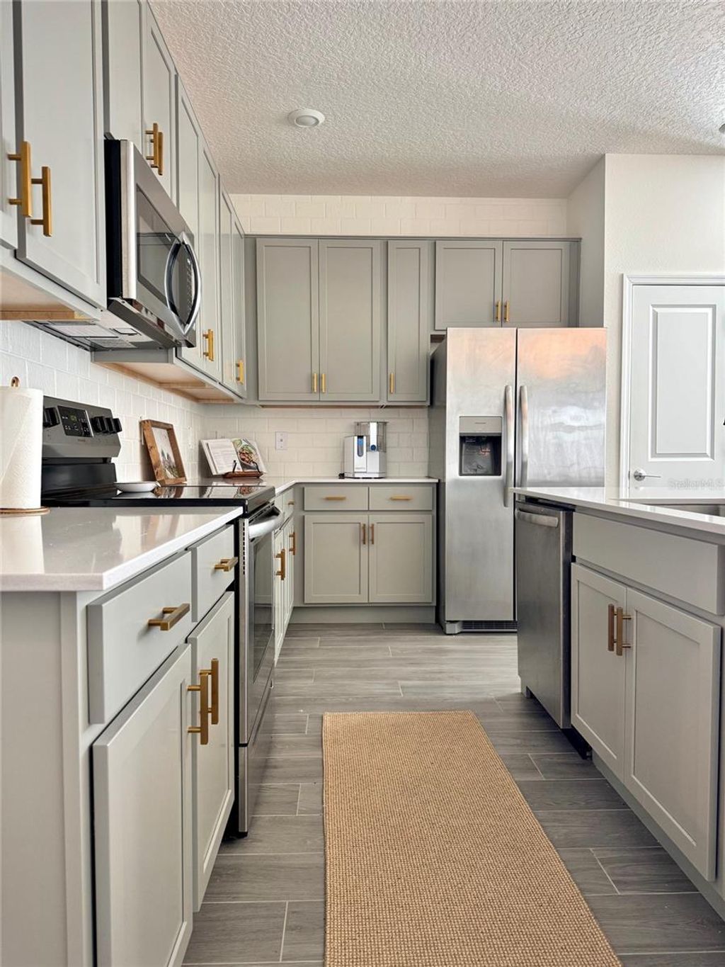 Photo of 4120 Jespersen Street, Apopka, FL 32712 (MLS # O6400546)