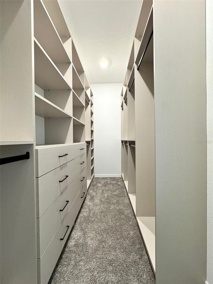 GOLDEN ORCHARD - Residential