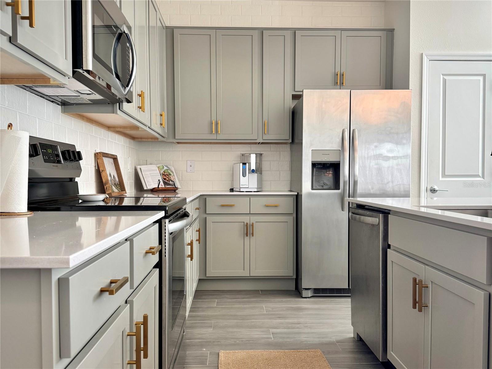 4120 JESPERSEN STREET