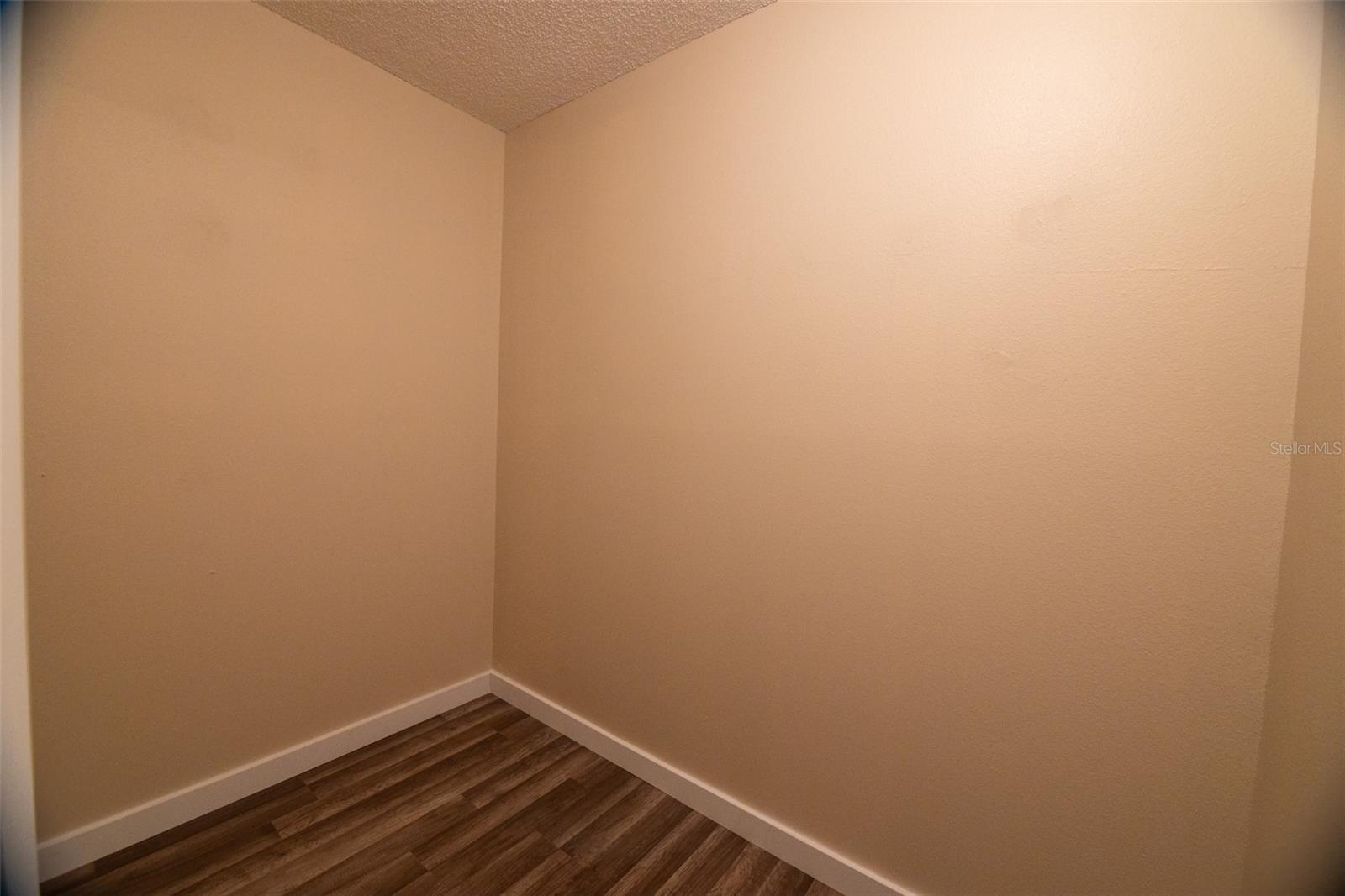 RIDGE PARK - Residential