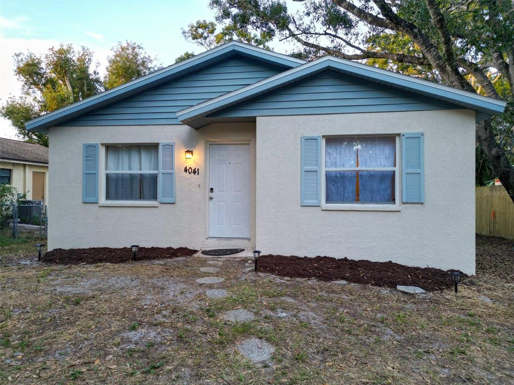 Photo of 4041 Annie Street, Sarasota, FL 34233 (MLS # A4666490)