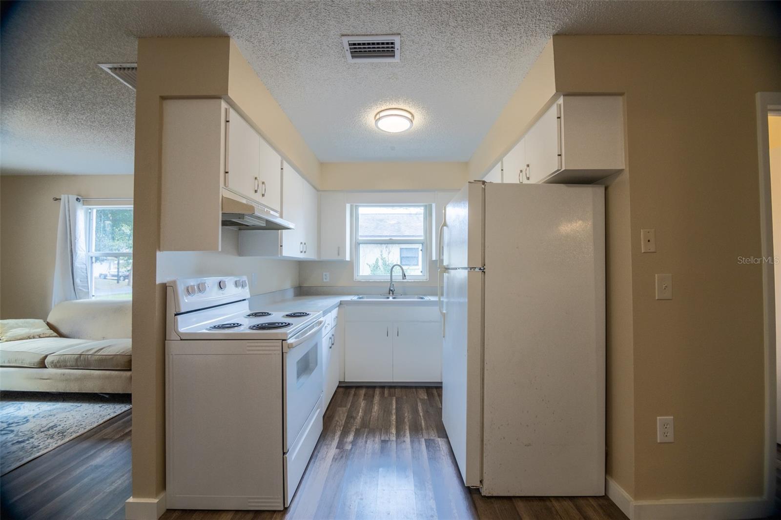 RIDGE PARK - Residential