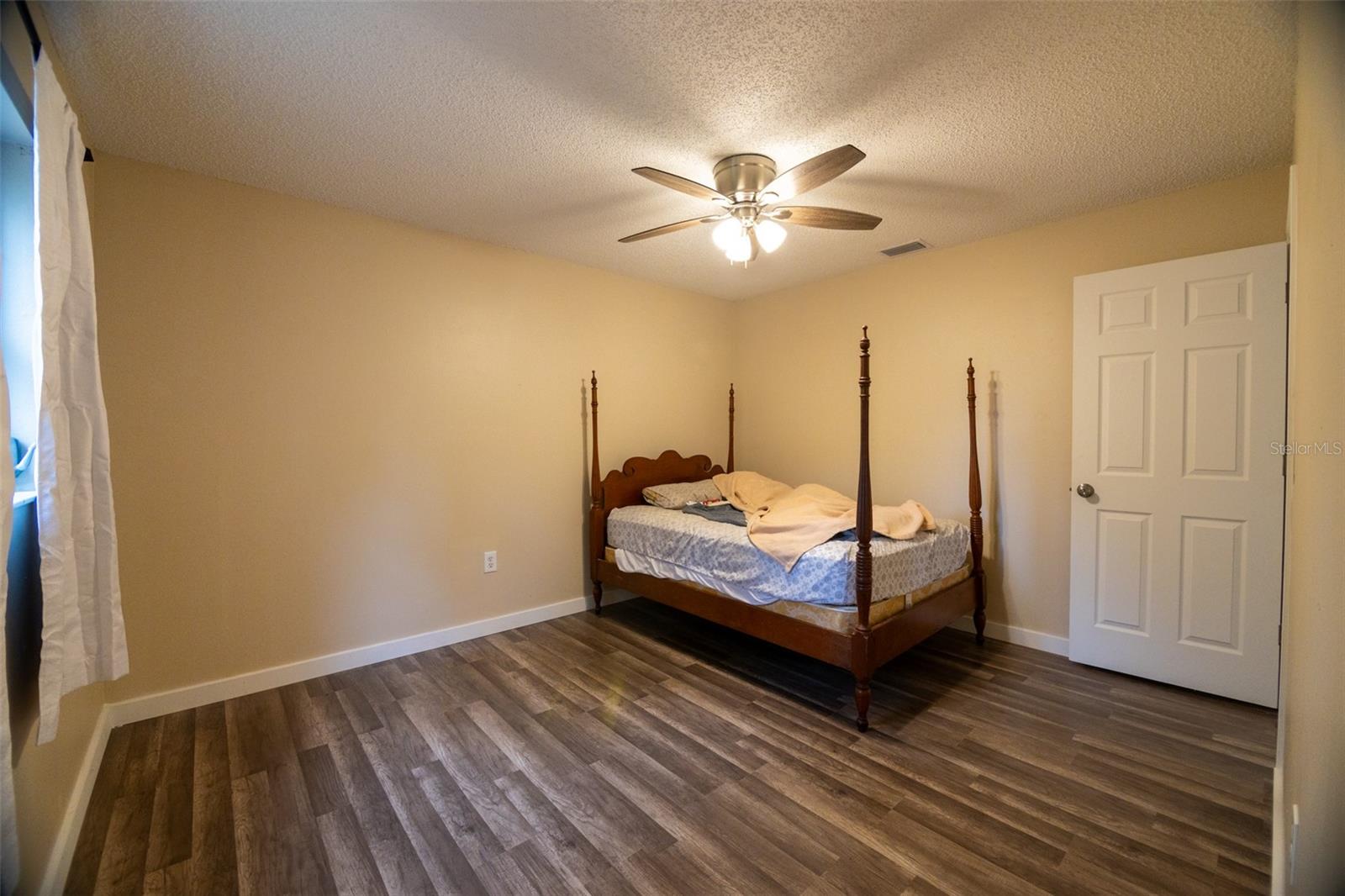 RIDGE PARK - Residential