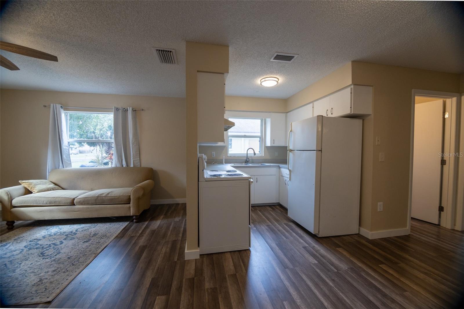 RIDGE PARK - Residential