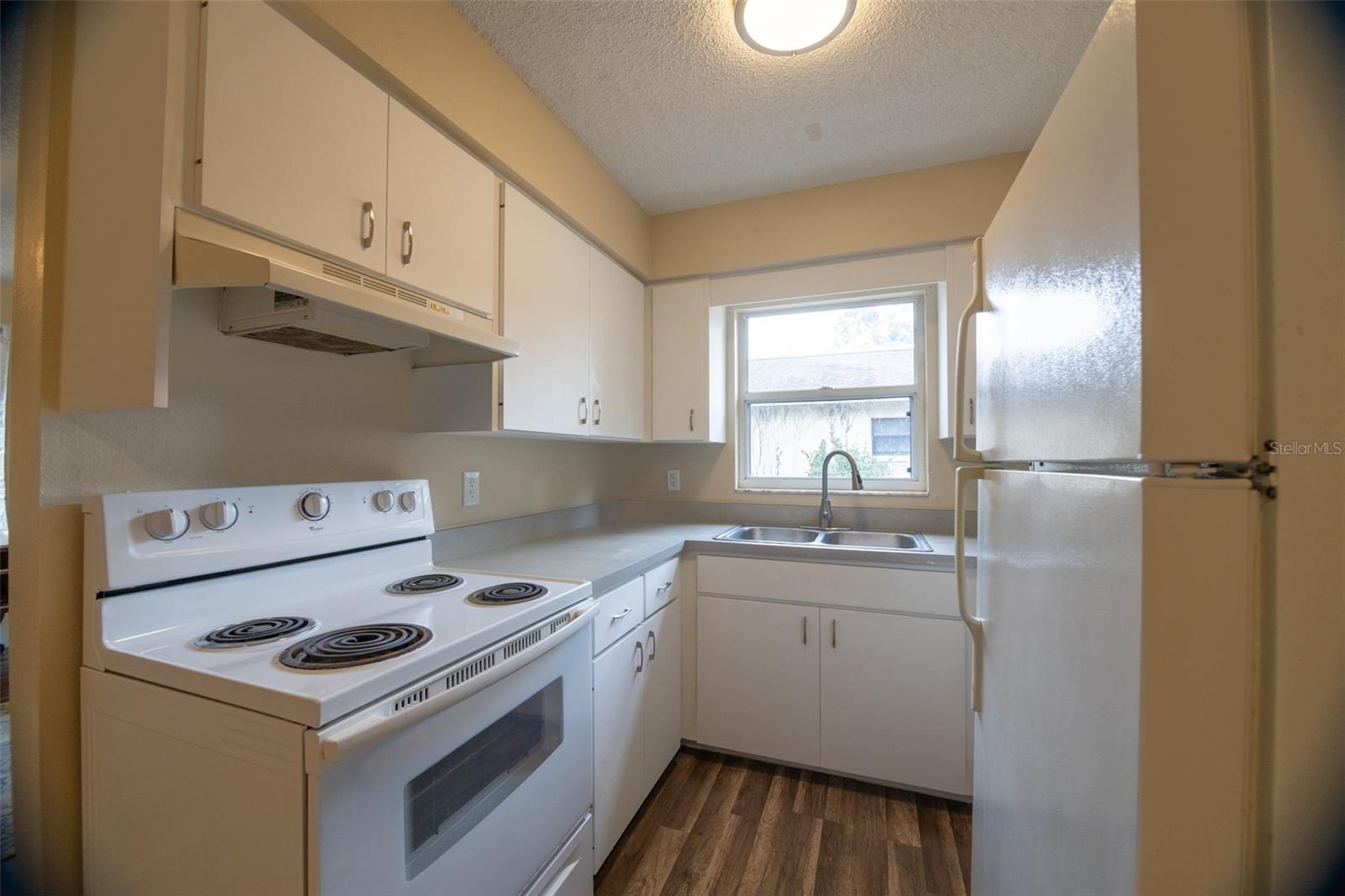 RIDGE PARK - Residential