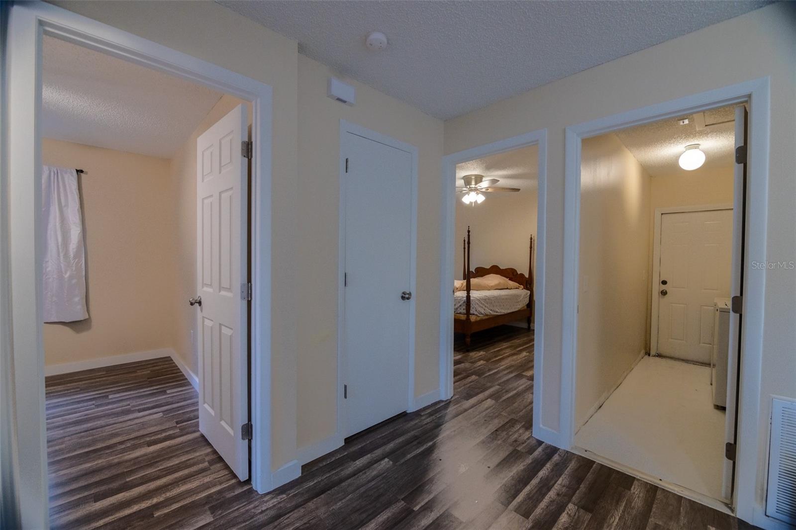 RIDGE PARK - Residential