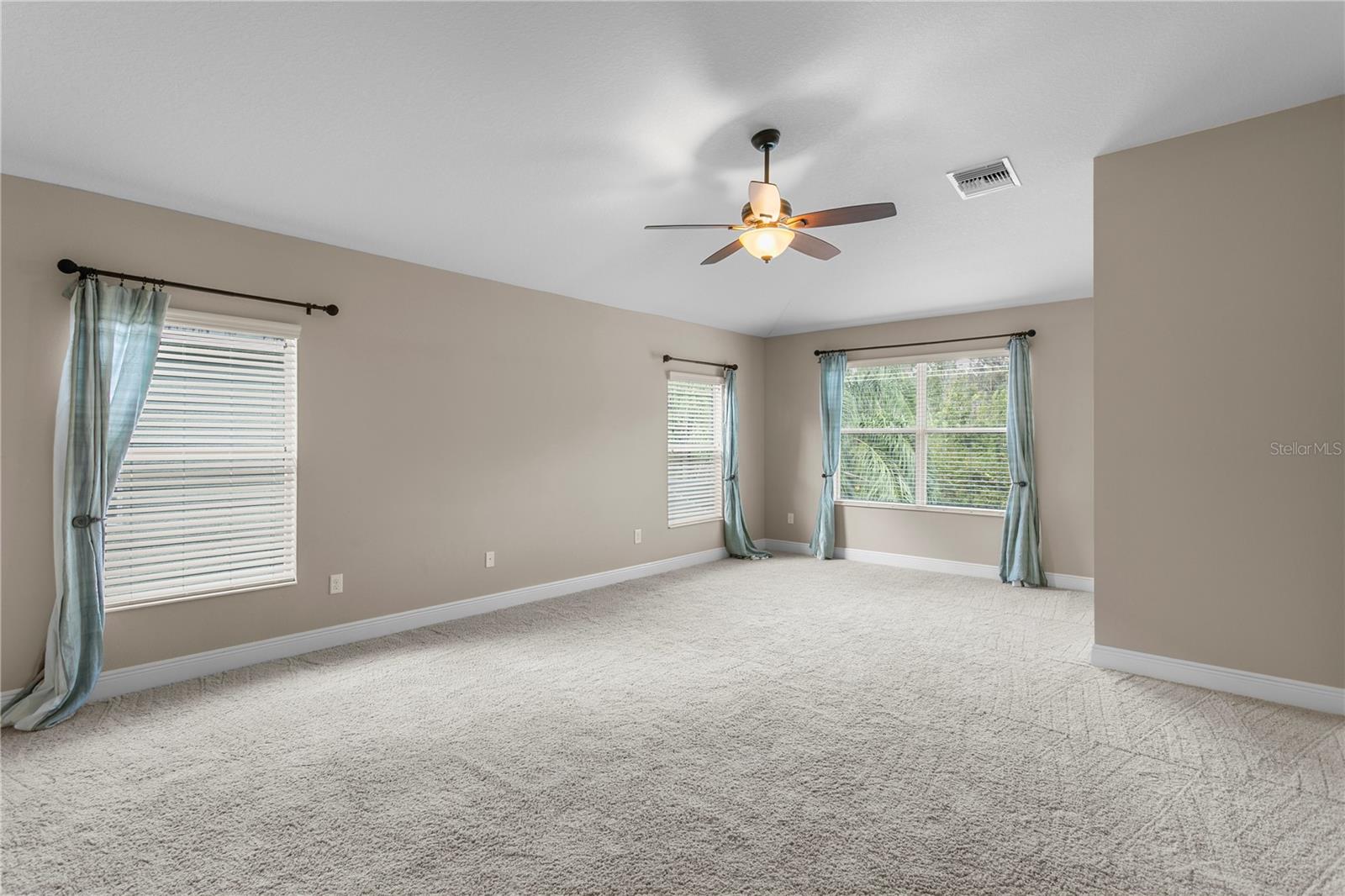 BASSET CREEK ESTATES PH 2A - Residential Lease