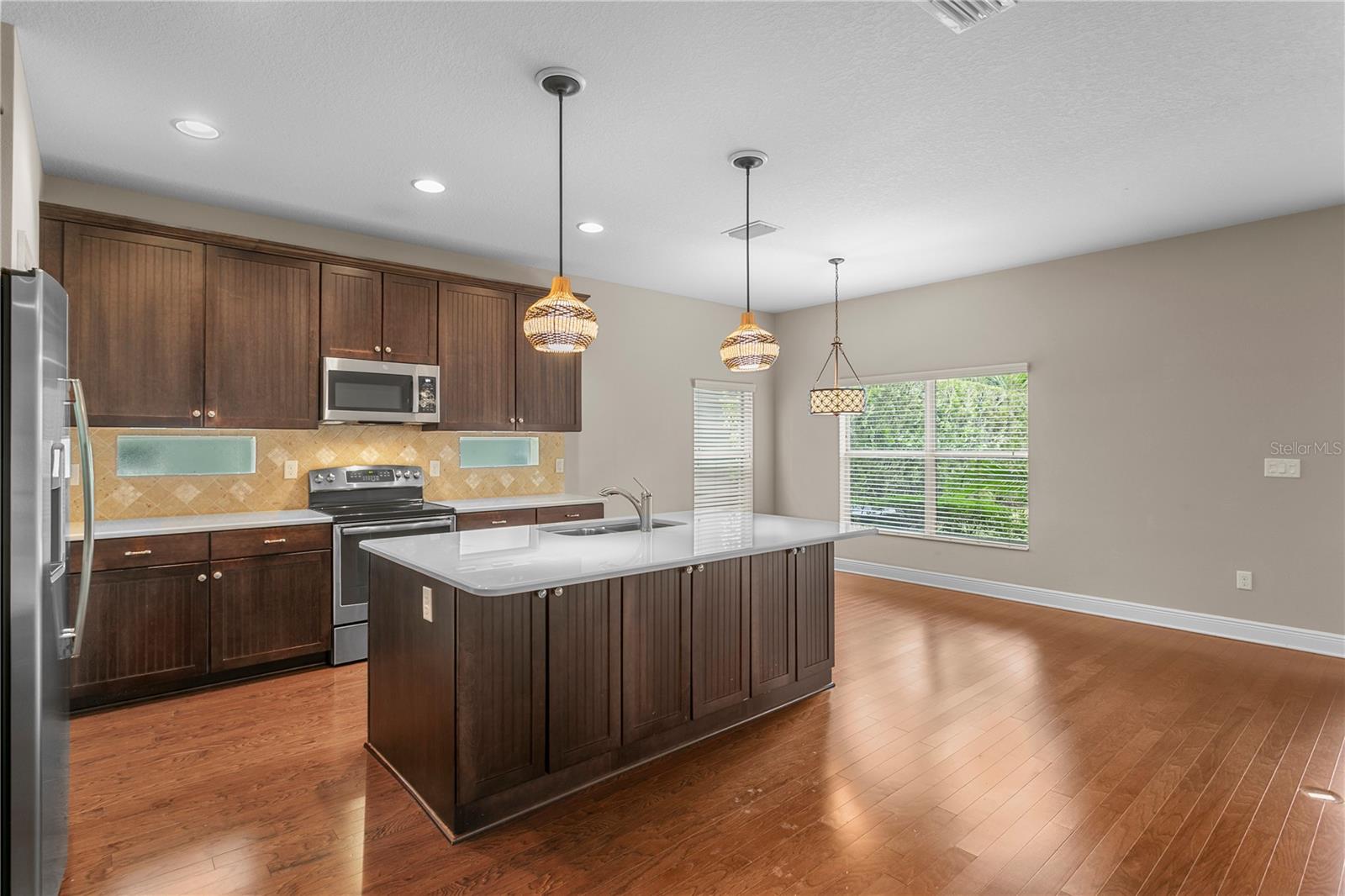 BASSET CREEK ESTATES PH 2A - Residential Lease