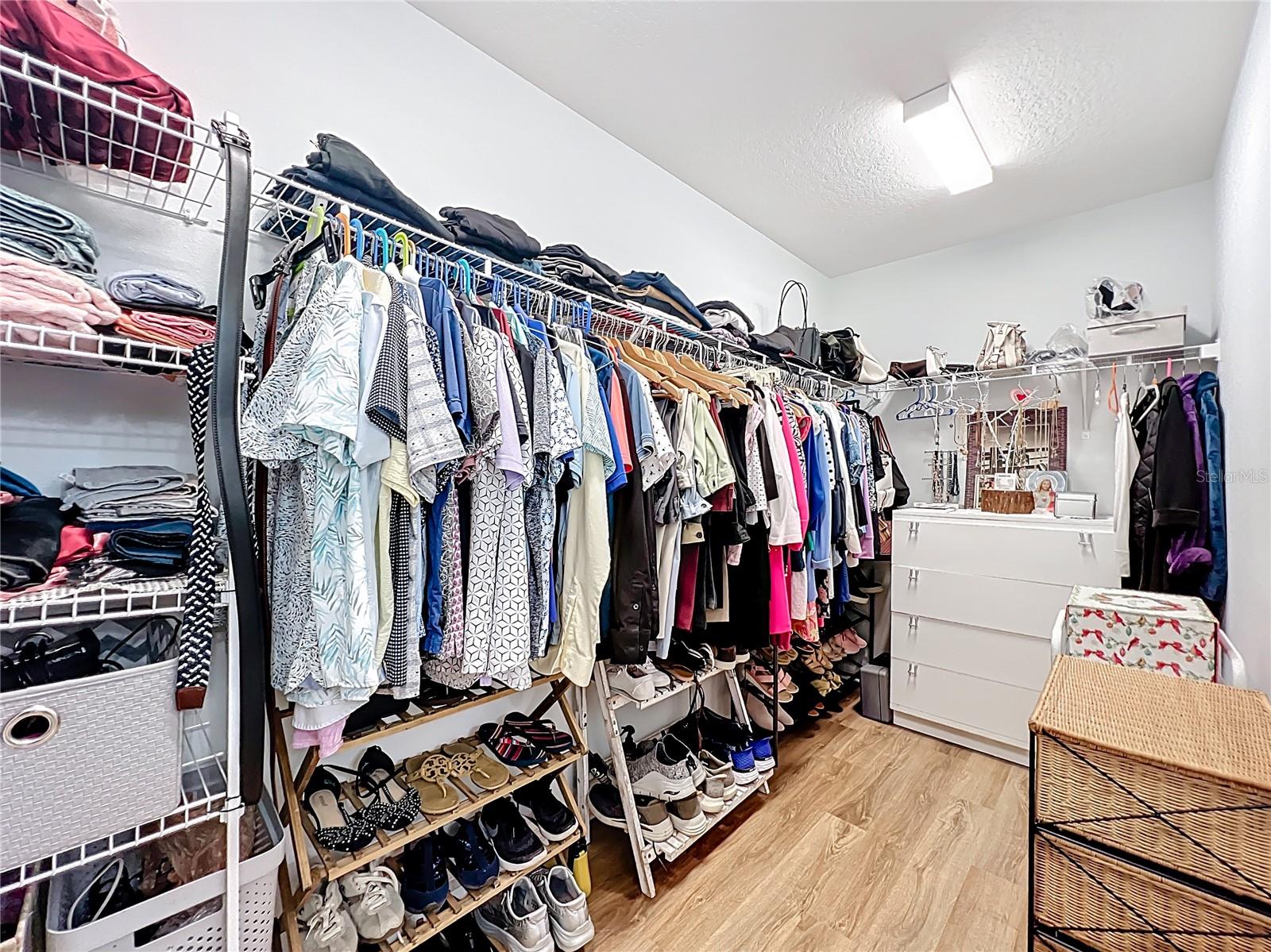 VILLAGES/SOUTHERN OAKS UN #71 - Residential