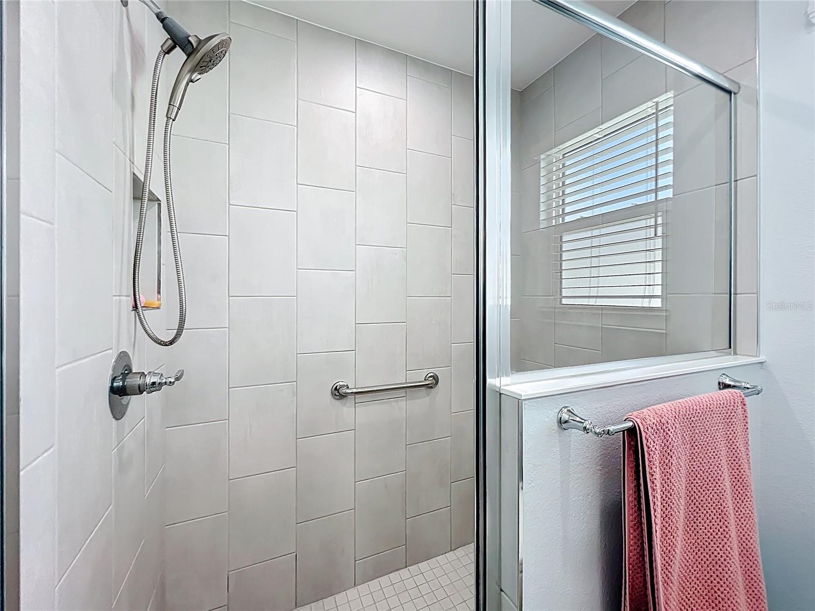 VILLAGES/SOUTHERN OAKS UN #71 - Residential