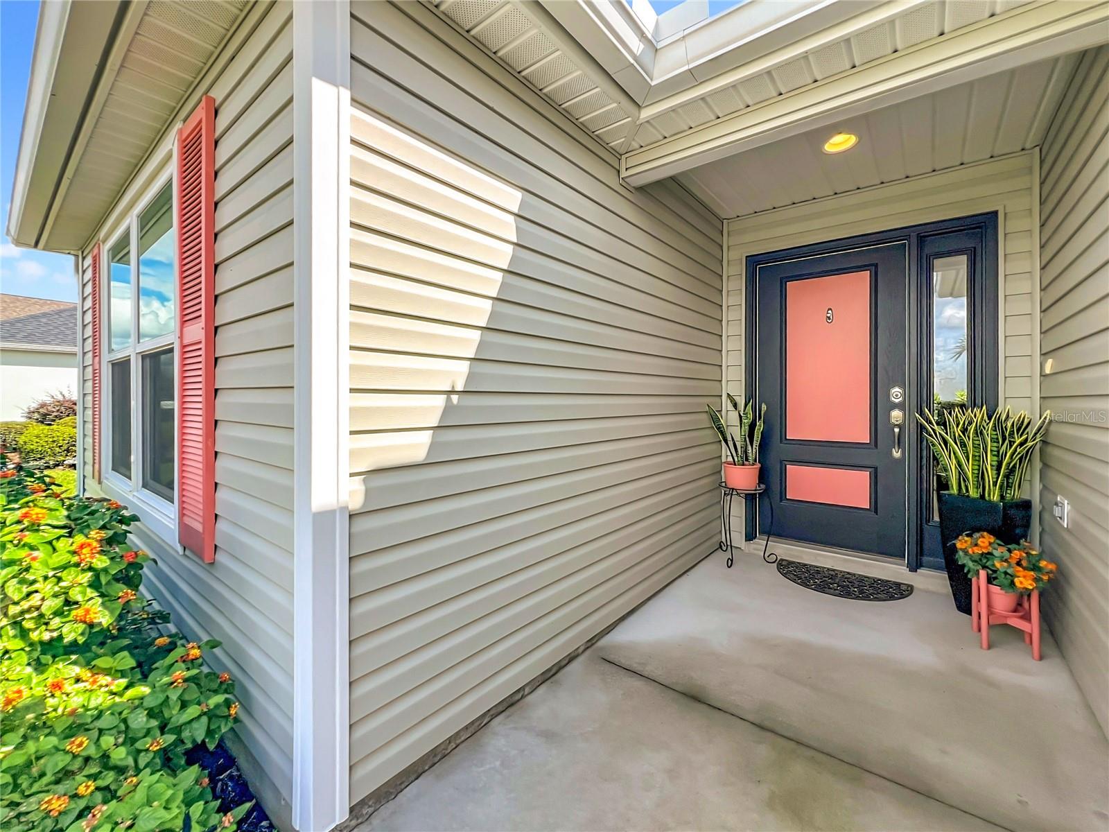 VILLAGES/SOUTHERN OAKS UN #71 - Residential