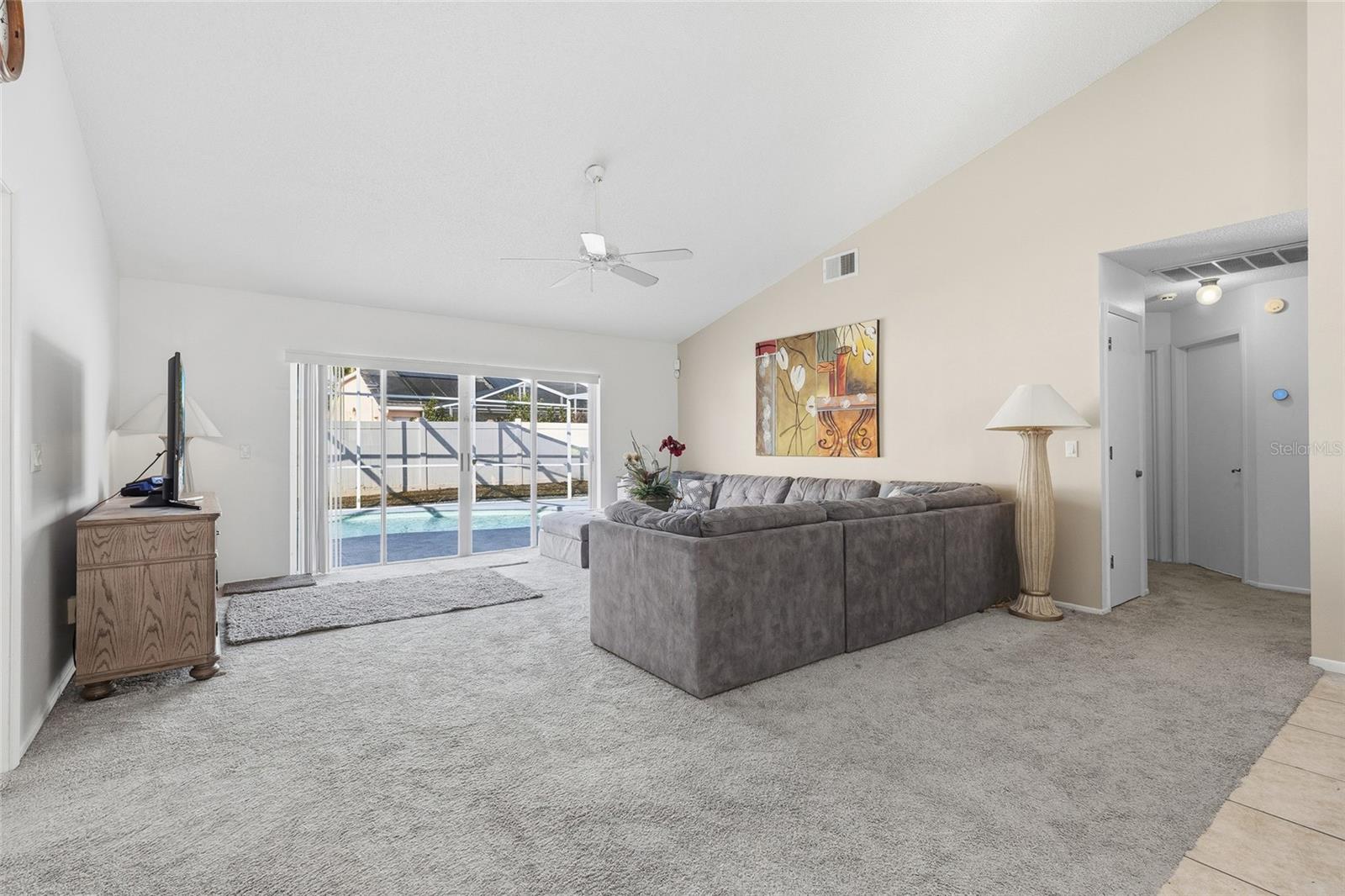 LINDFIELDS UNIT 05 - Residential Lease