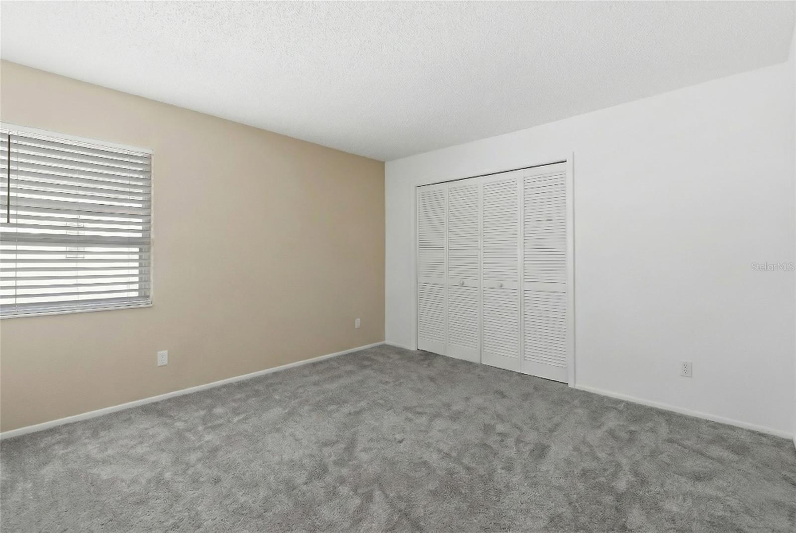 LINDFIELDS UNIT 05 - Residential Lease