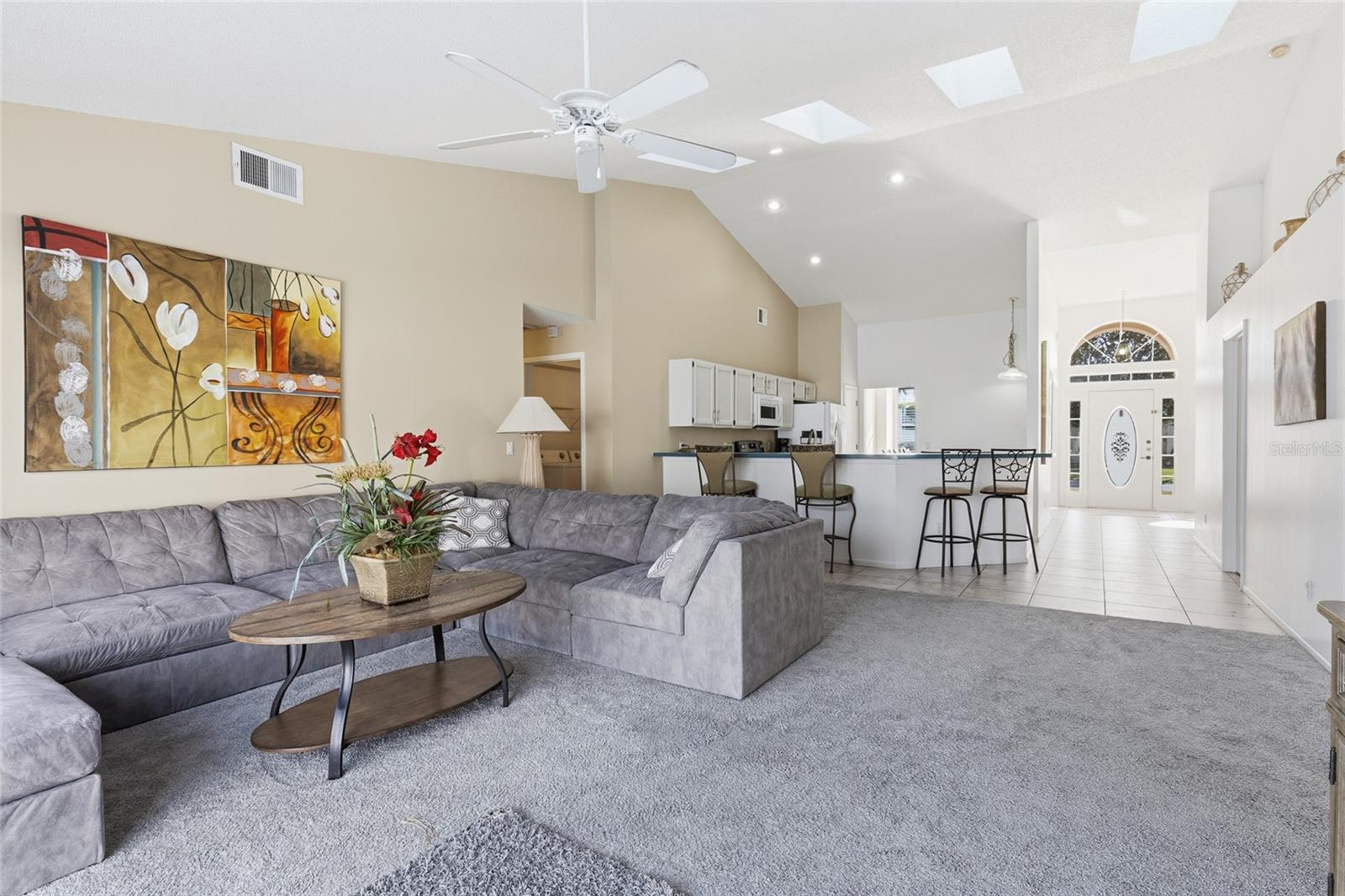 LINDFIELDS UNIT 05 - Residential Lease