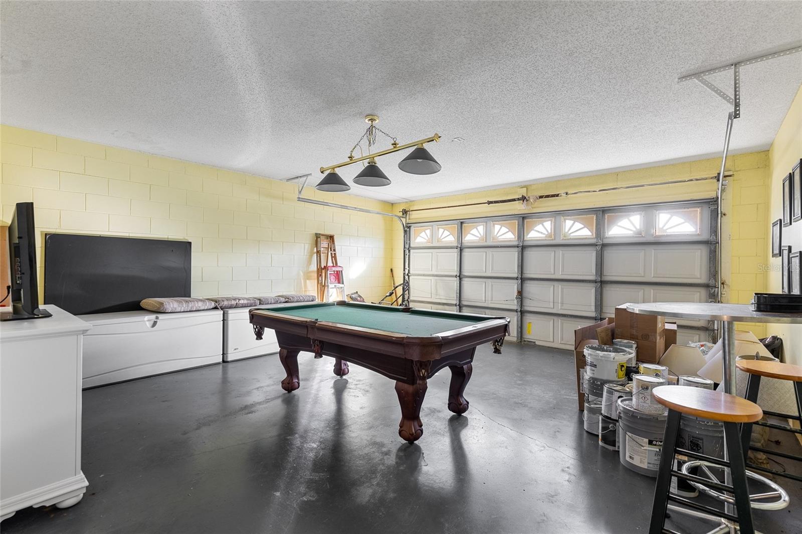 LINDFIELDS UNIT 05 - Residential Lease