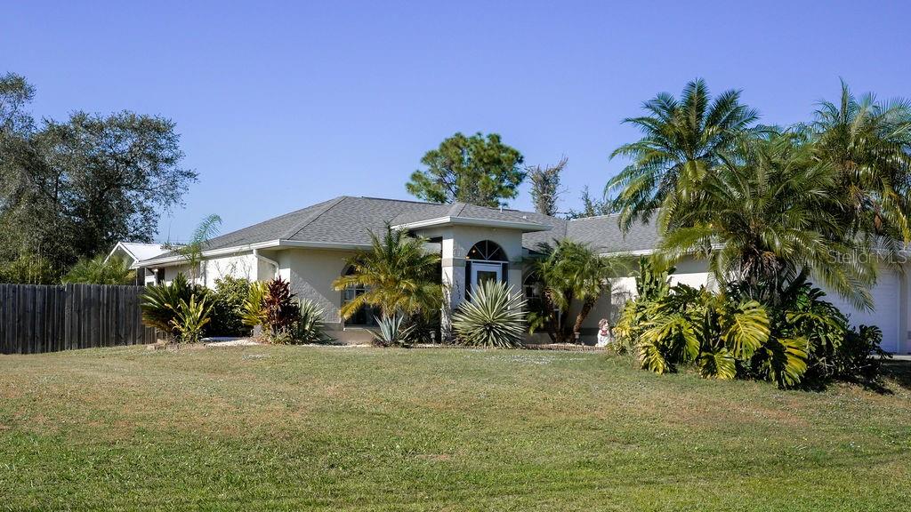 3357 N CHAMBERLAIN BOULEVARD