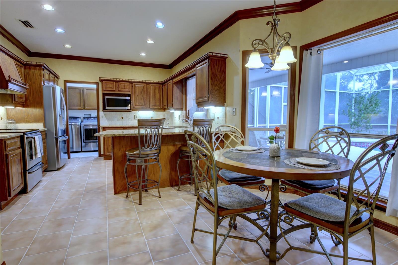 TURNBURY WOODS - Residential