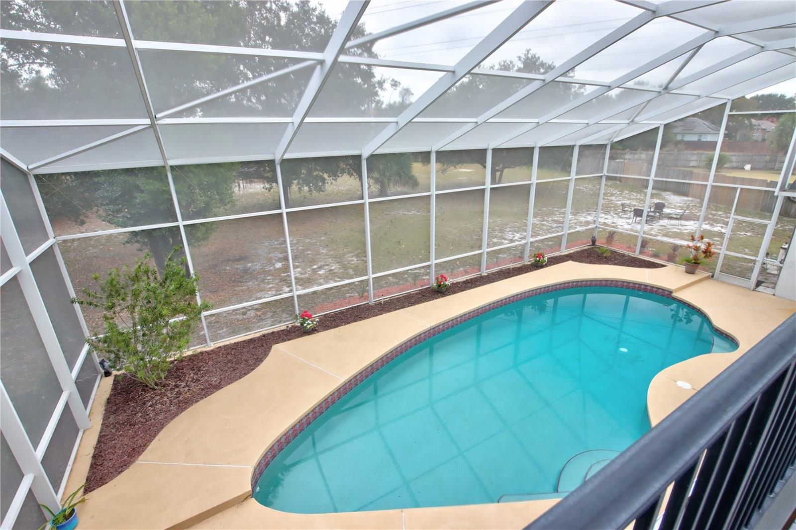 TURNBURY WOODS - Residential