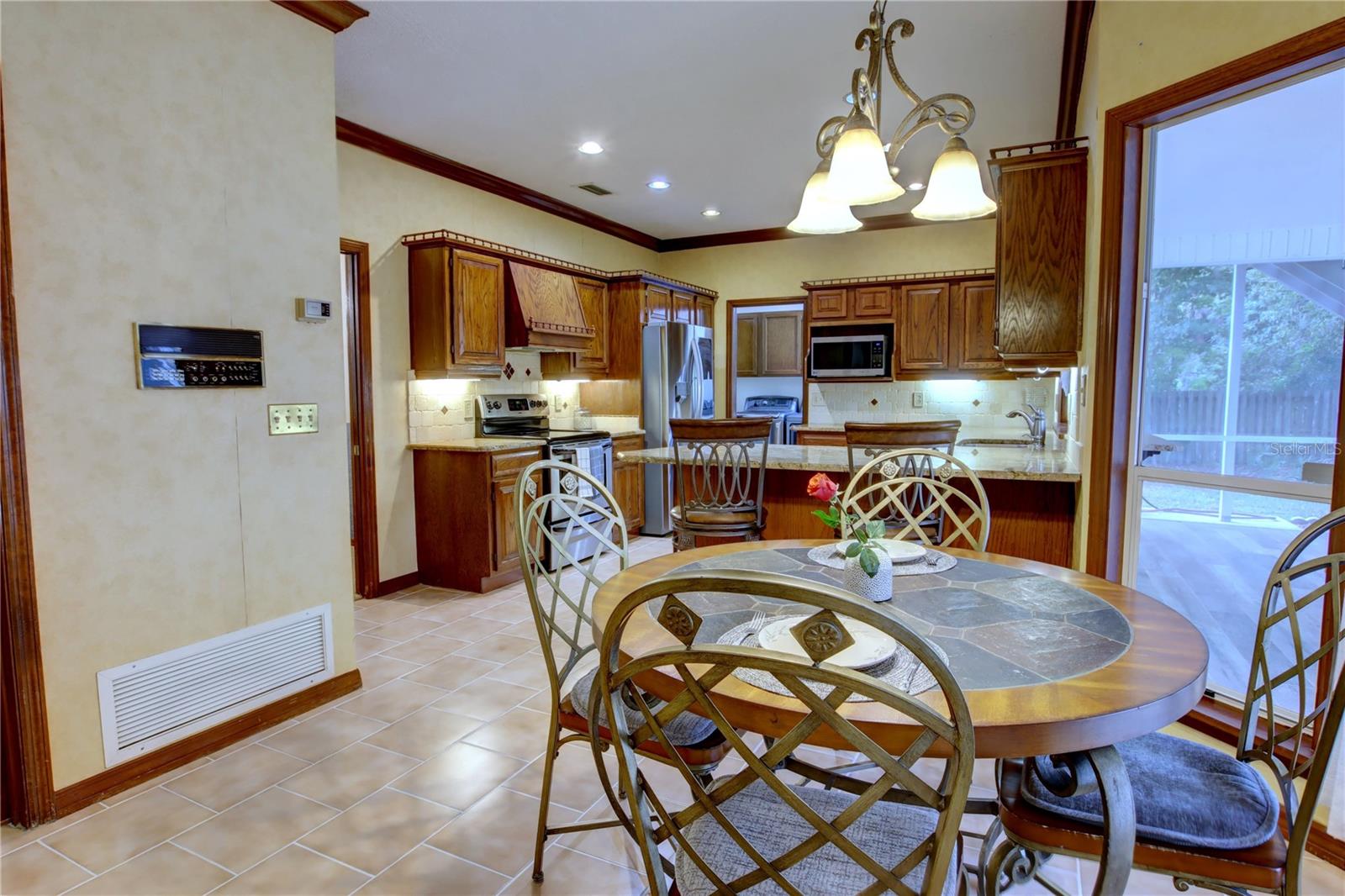 TURNBURY WOODS - Residential