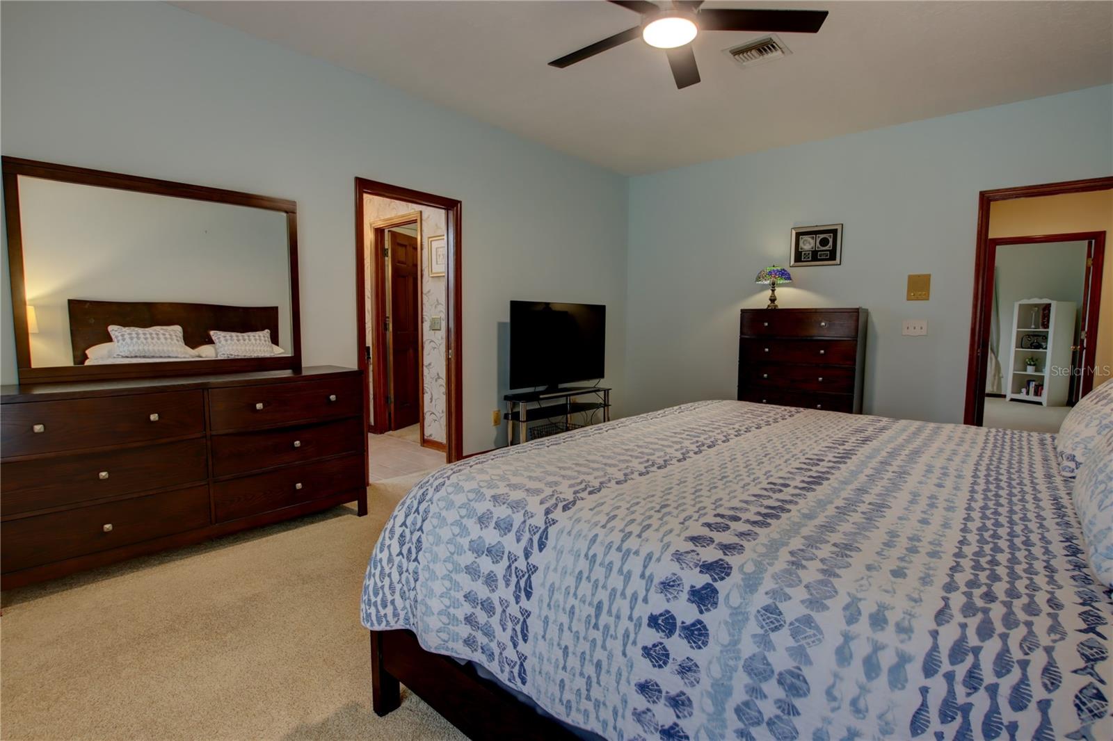 TURNBURY WOODS - Residential