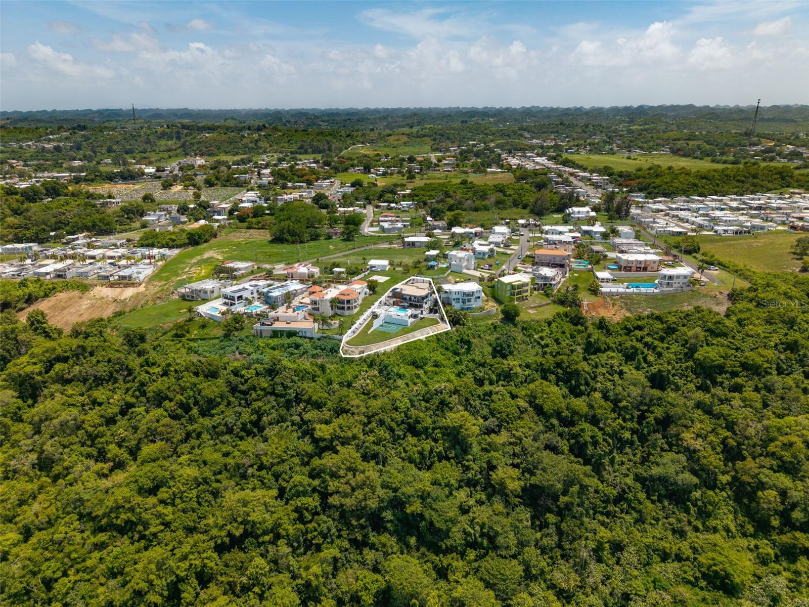 QUINTAS DE CAMUY - Residential
