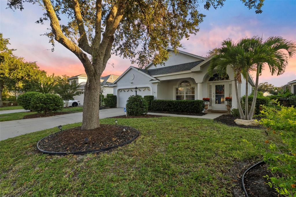 Lakewood Ranch Homes and Condos for Sale 32 Photo of 12224 Winding Woods Way, Lakewood Ranch, FL 34202 (MLS # A4669267)